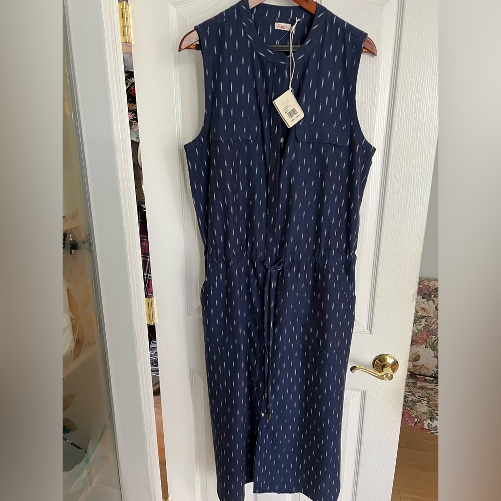 NWT Faherty maxi, with a very skinny belt to synch the waist